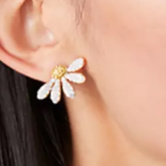 Kate spade glittering daisy earrings
